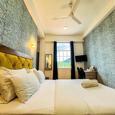 Crown Regency- Badulla Hotell Eksteriør bilde