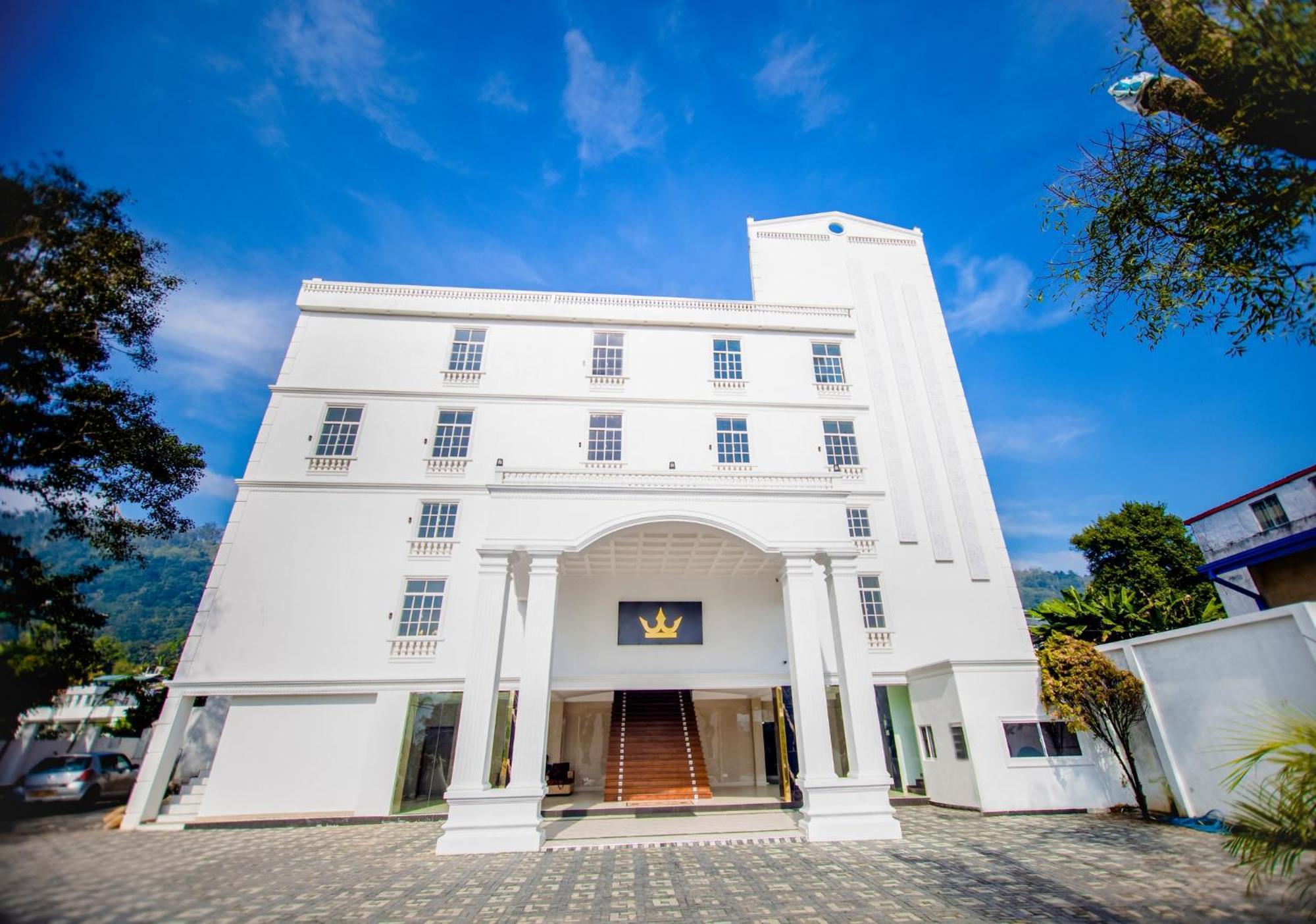 Crown Regency- Badulla Hotell Eksteriør bilde