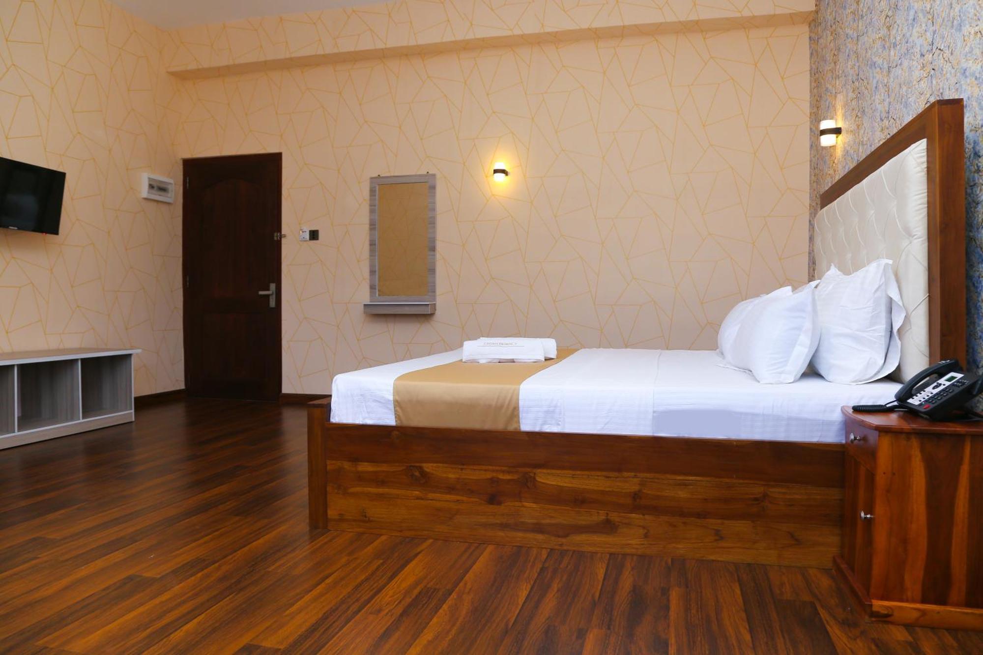 Crown Regency- Badulla Hotell Eksteriør bilde