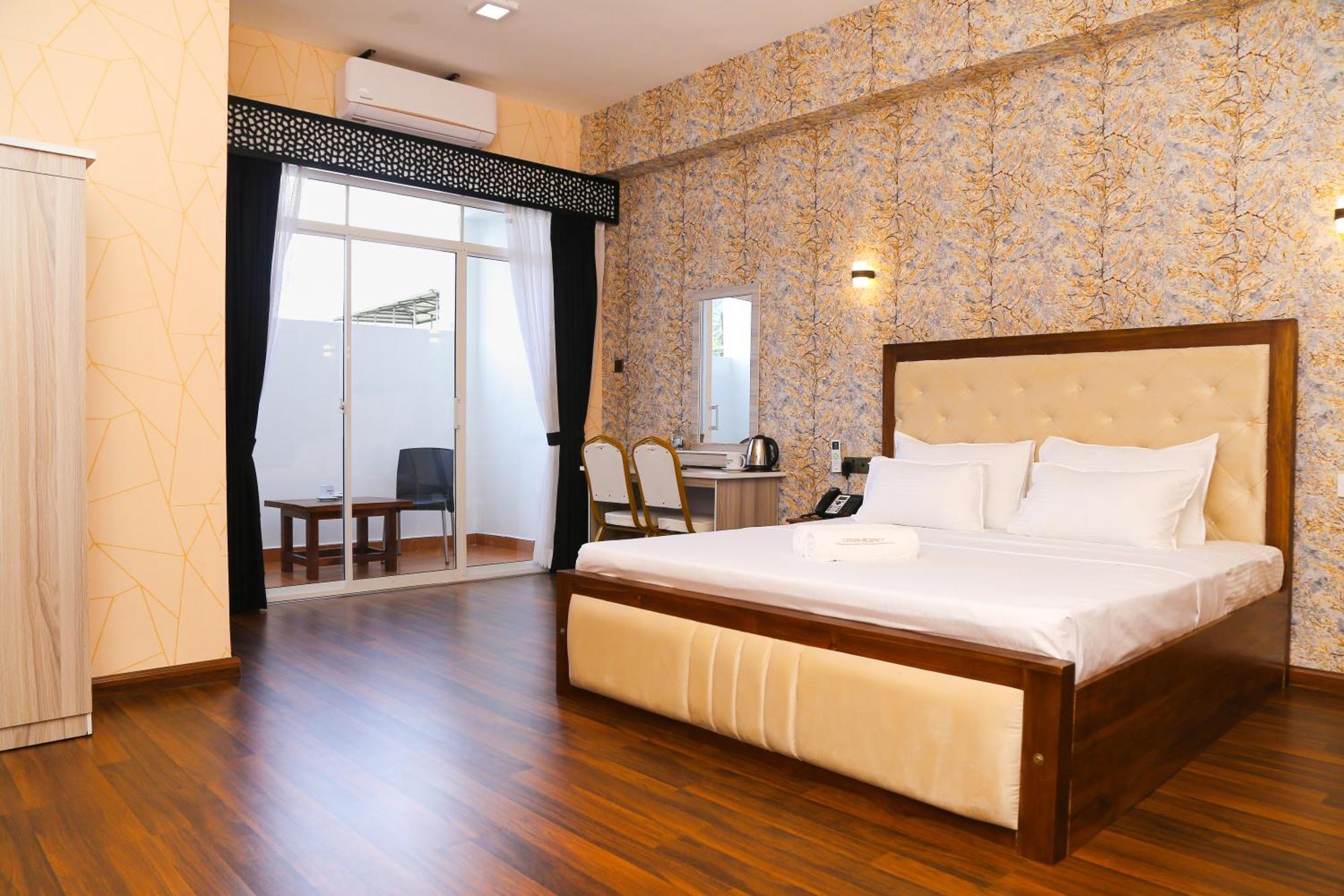 Crown Regency- Badulla Hotell Eksteriør bilde