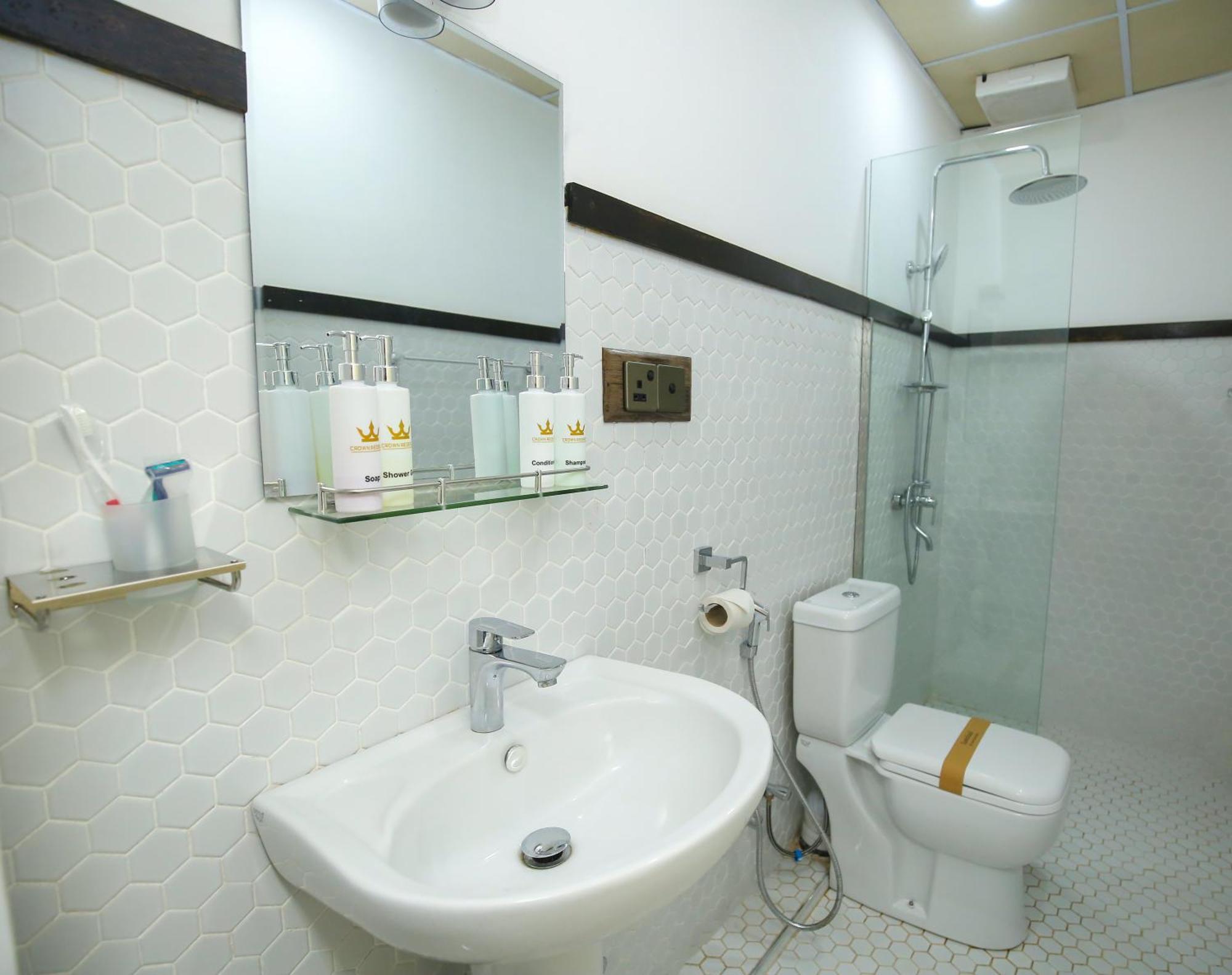 Crown Regency- Badulla Hotell Eksteriør bilde