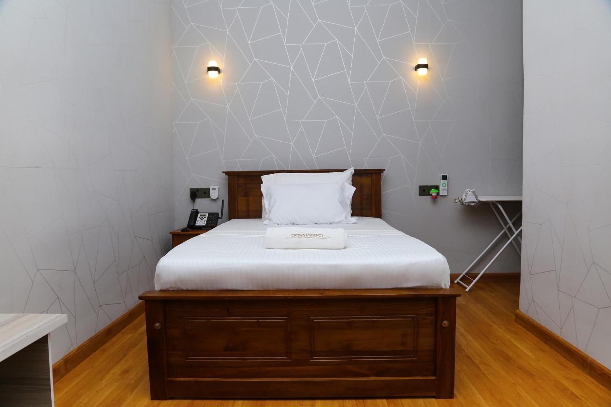 Crown Regency- Badulla Hotell Eksteriør bilde