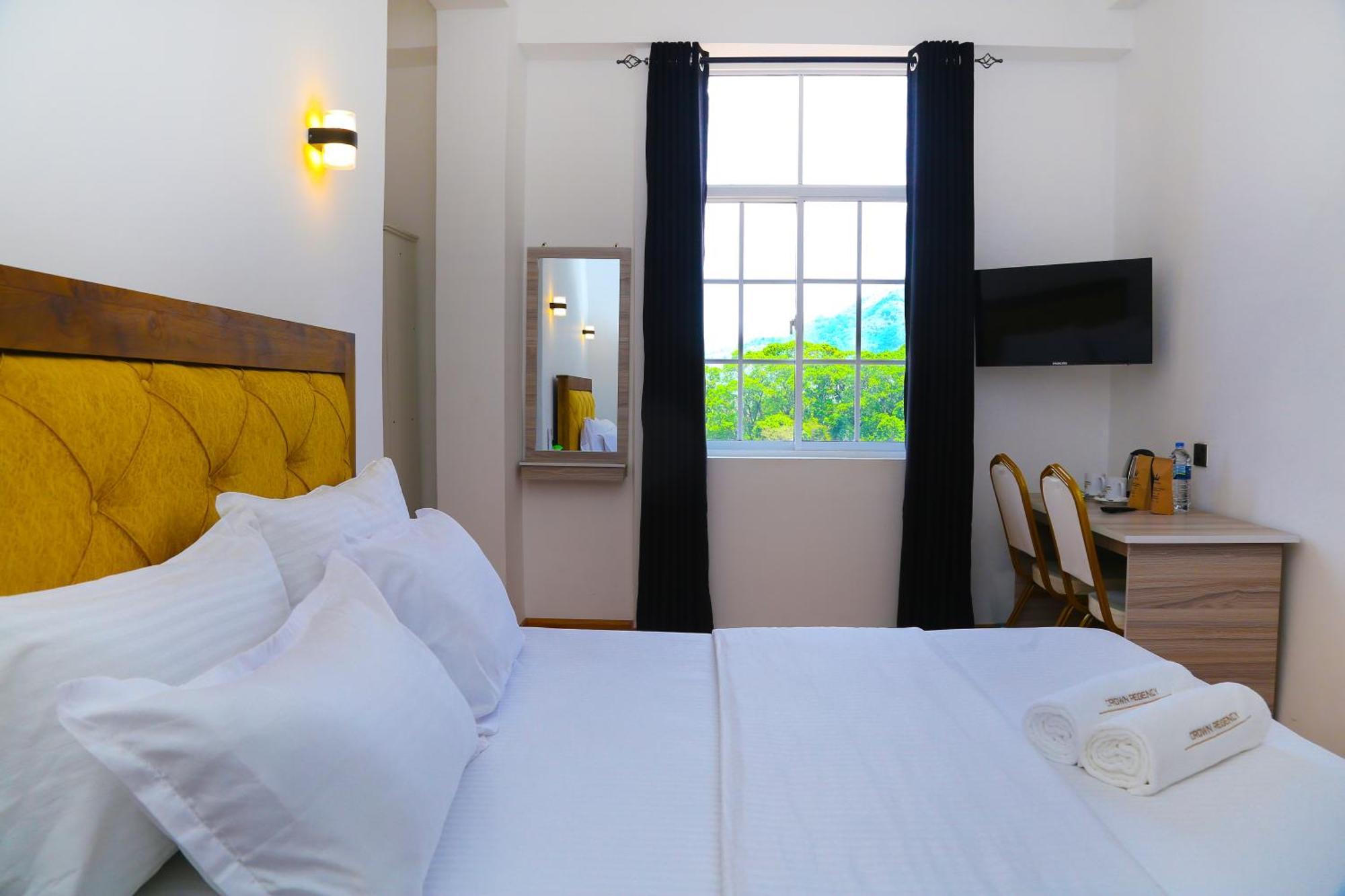 Crown Regency- Badulla Hotell Eksteriør bilde