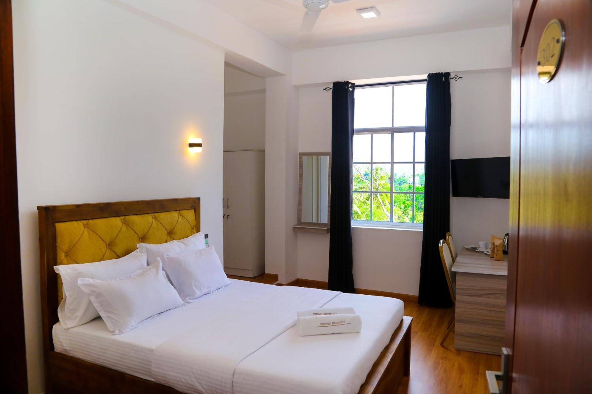 Crown Regency- Badulla Hotell Eksteriør bilde