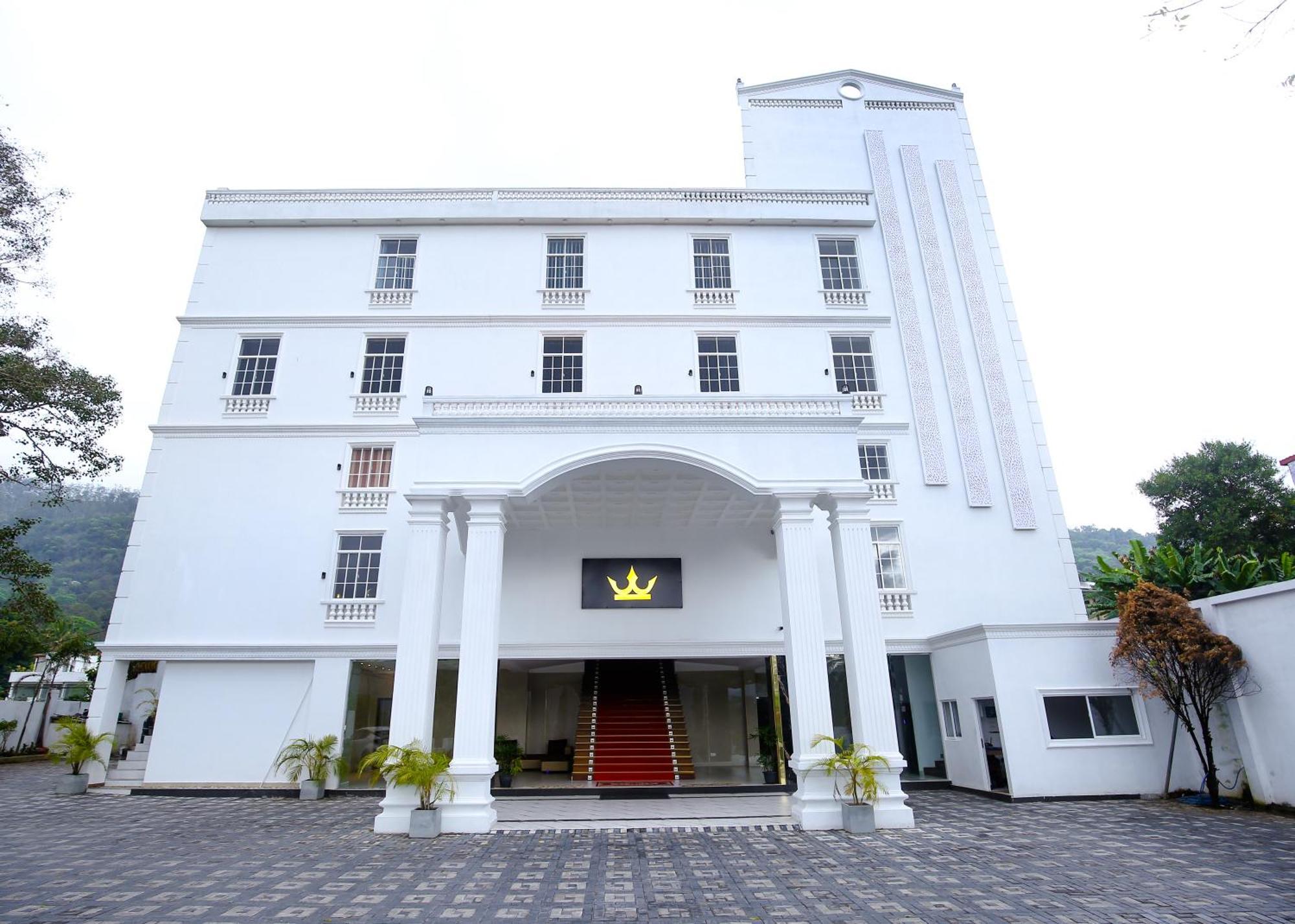 Crown Regency- Badulla Hotell Eksteriør bilde