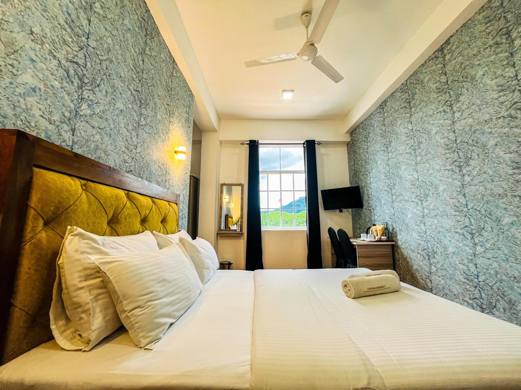 Crown Regency- Badulla Hotell Eksteriør bilde